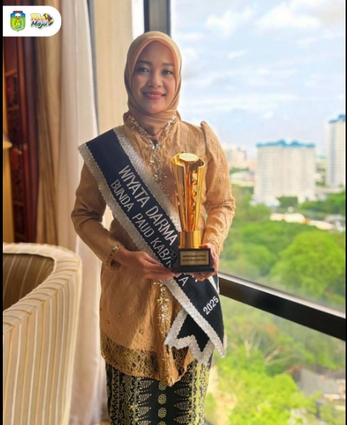 Bunda PAUD Kabupaten Tebo Raih Penghargaan Wiyata Darma Utama Tingkat Nasional Tahun 2025