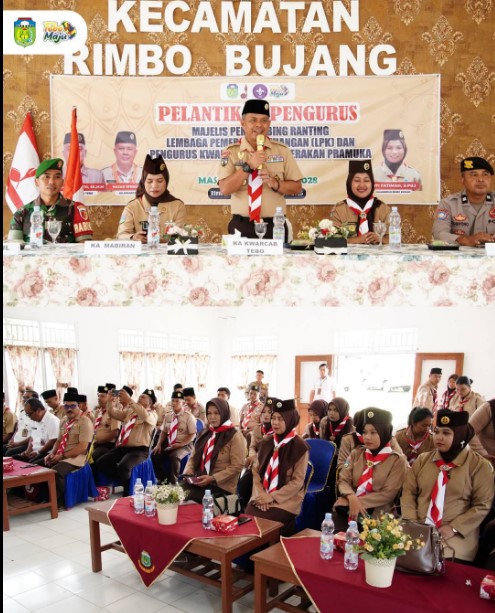 Wakil Bupati Tebo Melantik Pengurus Pramuka Kwartir Ranting Rimbo Bujang Periode 2025–2028